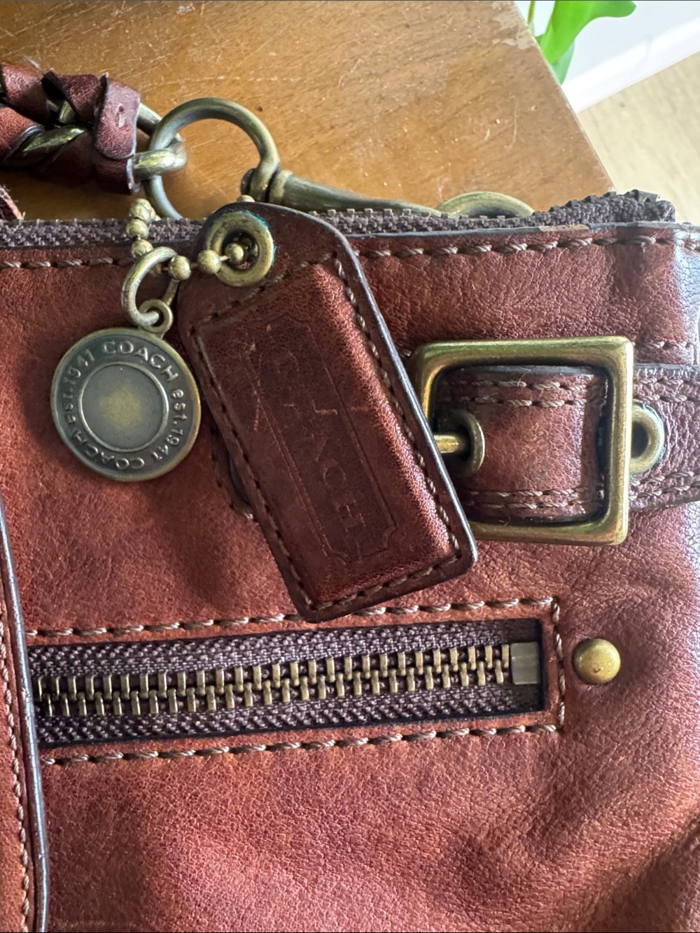 Vintage Coach Legacy "Bridget" shoulder bag (Style #11622) - Picture 7 of 14